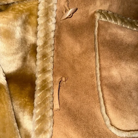 Vintage St. John's Bay Tan Faux Fur Lined Jacket Cozy Winter Coat - Picture 11 of 12